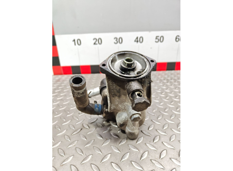 Корпус масляного фильтра к Volkswagen Transporter, 2000г.