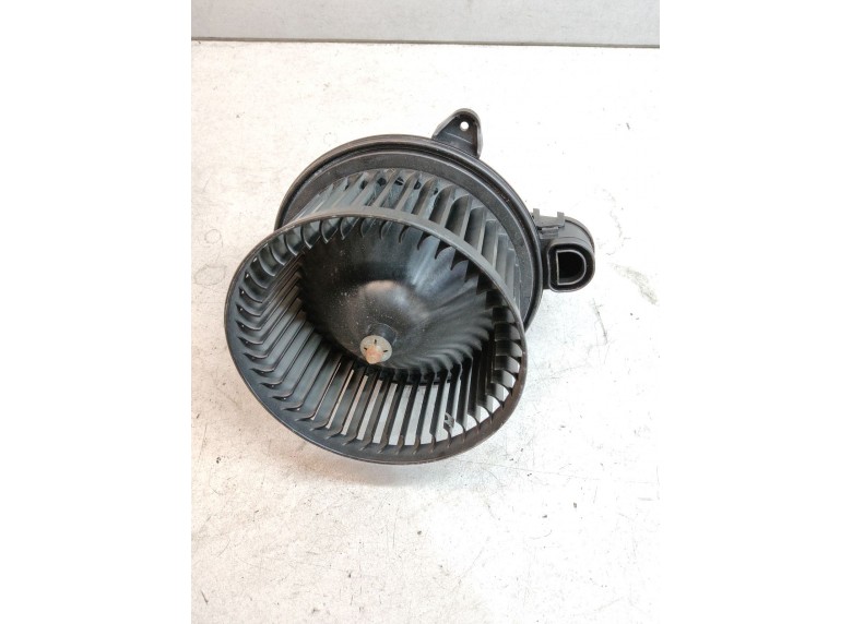 Моторчик печки к Моторчик печки к Ford Transit 2019 г. Transit