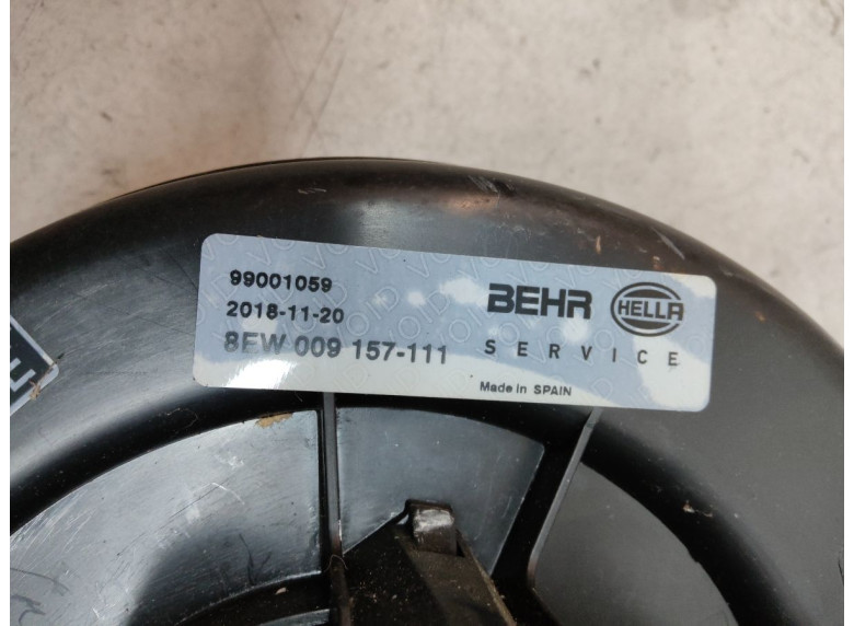 Моторчик печки к Seat Ibiza, 2017г.