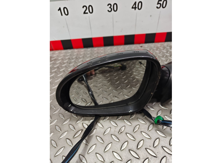 Зеркало наружное левое к Volkswagen Passat, 2006г.