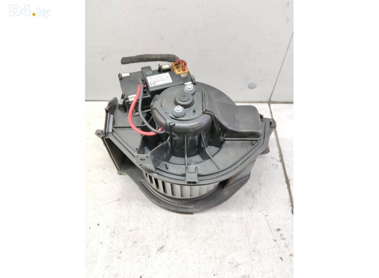 Моторчик печки к Audi A6 2009 г.