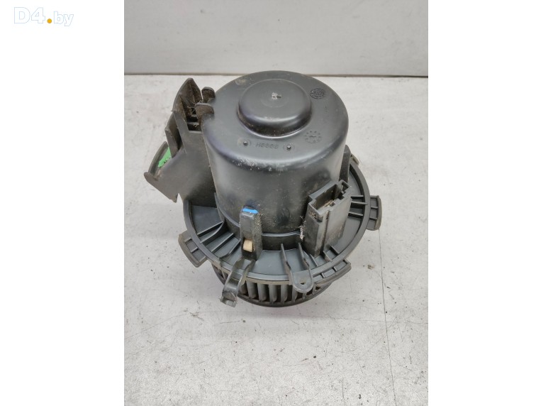 Моторчик печки к Renault Master 2005 г.