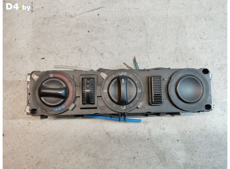 Блок управления печки/климат-контроля к Mercedes Sprinter 2001 г.