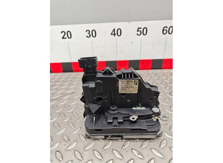 Замок двери сдвижной к Замок двери сдвижной к Peugeot Boxer 2008 г. Boxer