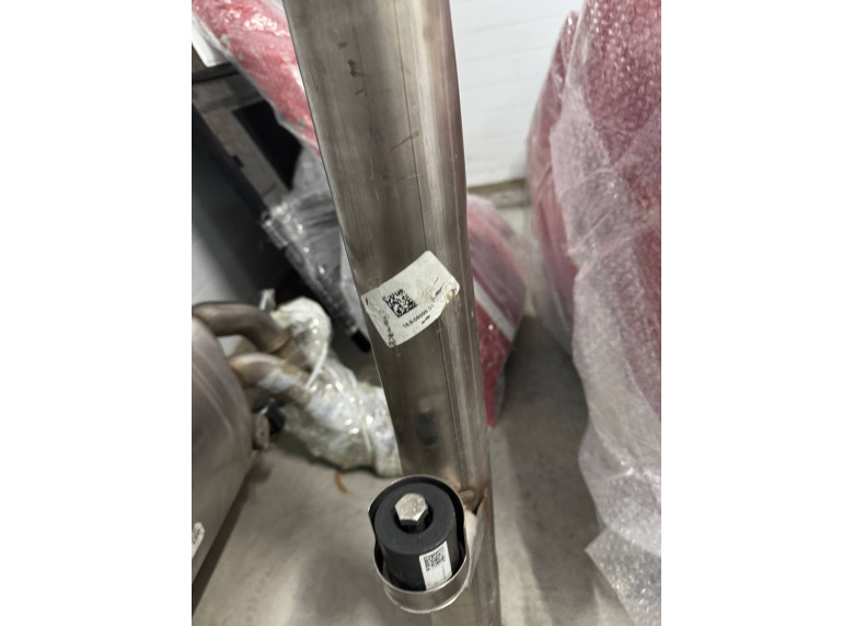 Глушитель к BMW XM G09, 2023г.