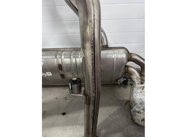 Глушитель к BMW XM G09, 2023г.