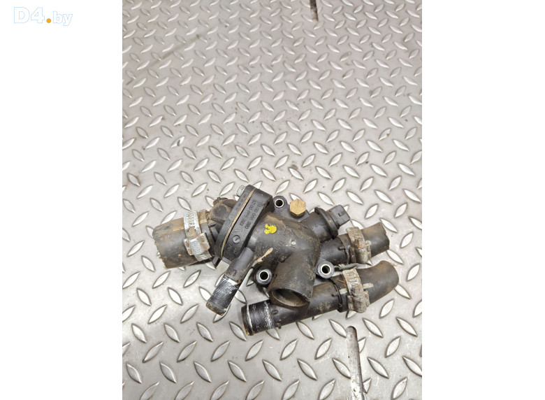 Корпус термостата к Volvo V40 2002 г.