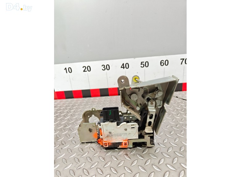 Замок двери передней правой к Ford Transit 2007 г.