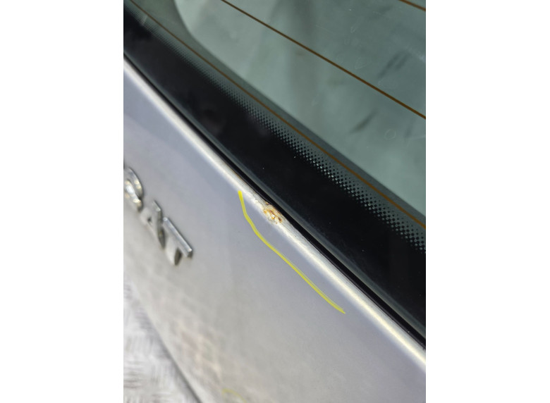 Крышка багажника (дверь 3-5) к Volkswagen Passat, 1998г.