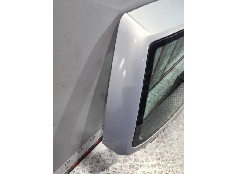 Крышка багажника (дверь 3-5) к Volkswagen Passat, 1998г.