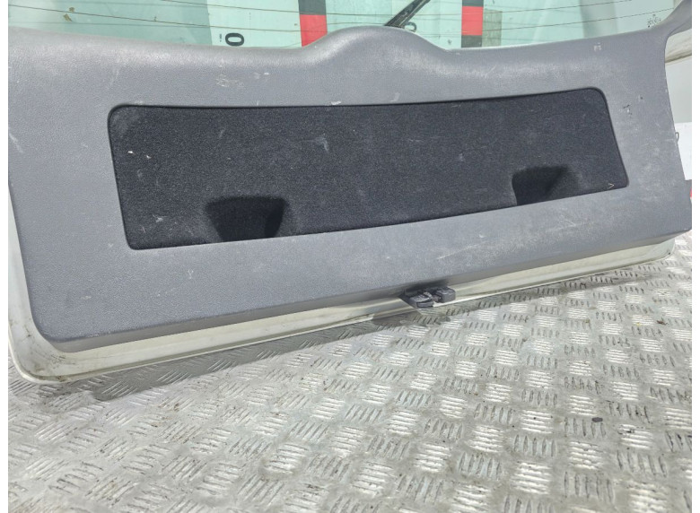 Крышка багажника (дверь 3-5) к Volkswagen Passat, 1998г.