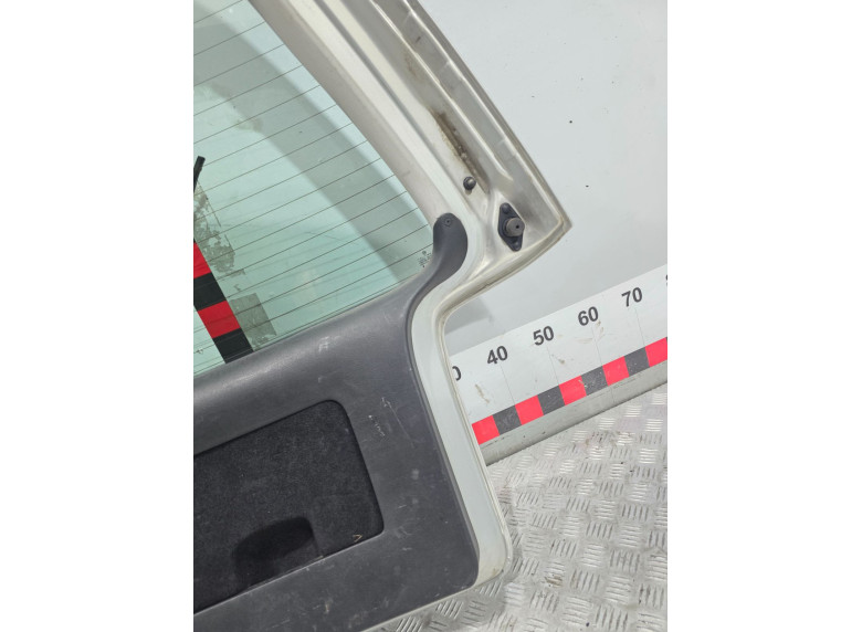 Крышка багажника (дверь 3-5) к Volkswagen Passat, 1998г.