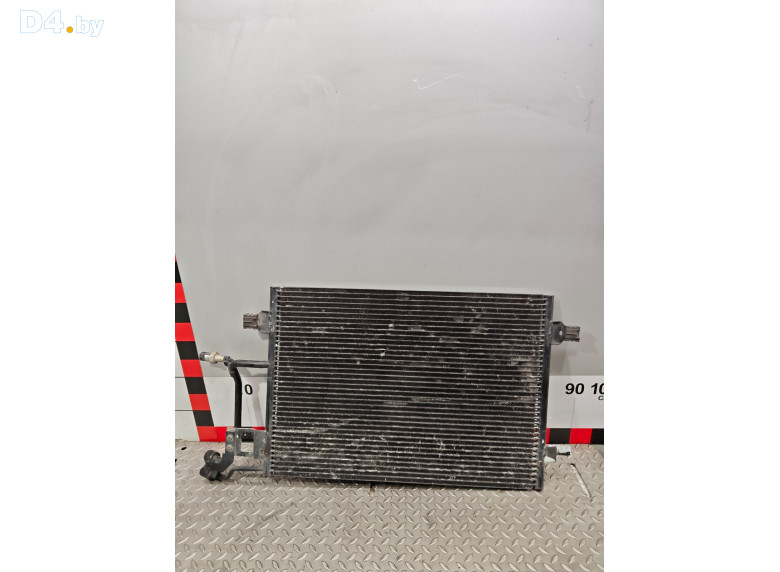 Радиатор (основной) к Volkswagen Passat 2001 г.