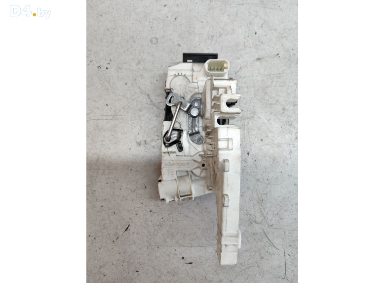 Замок двери сдвижной к Mercedes Sprinter 2006 г.