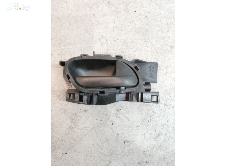 Ручка внутренняя передняя правая к Citroen Jumpy 2009 г.