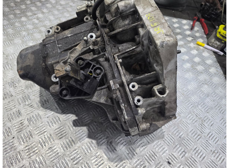 КПП механическая (МКПП) к Renault Megane, 2004г.