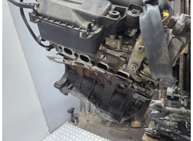 Двигатель к Renault Megane, 2004г.