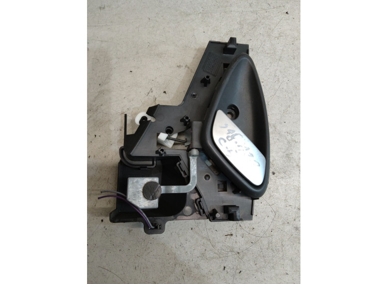 Ручка внутренняя задняя левая к Citroen C5, 2004г.