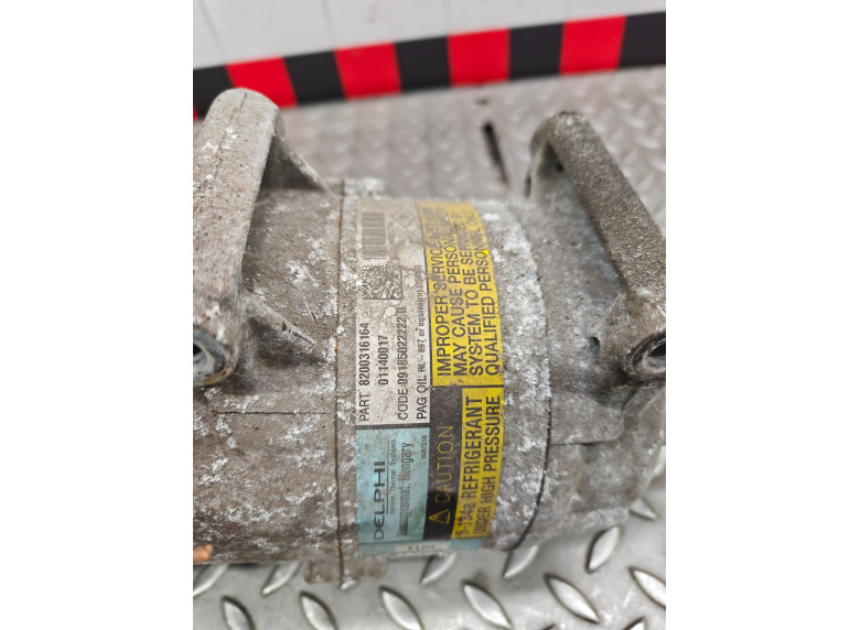 Компрессор кондиционера к Renault Megane, 2004г.