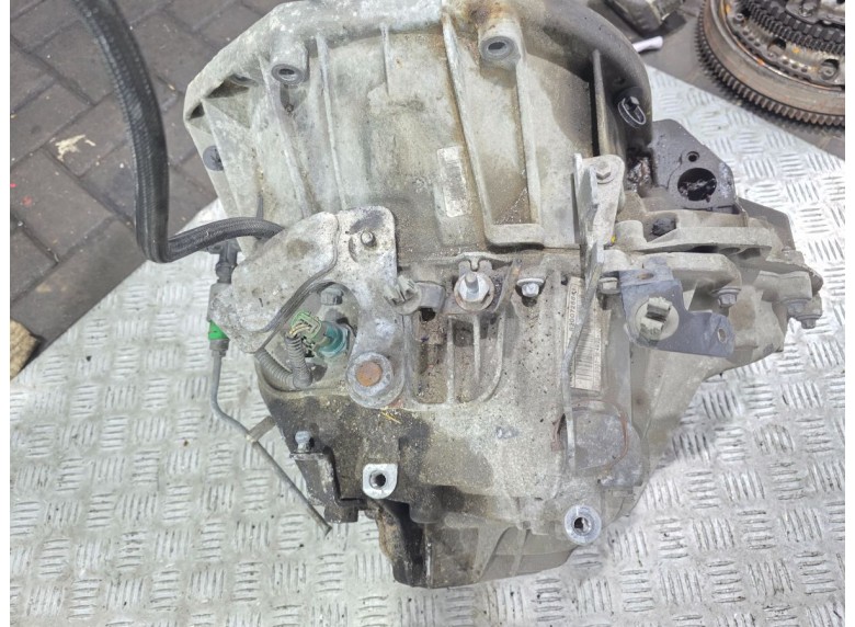 КПП механическая (МКПП) к Renault Espace