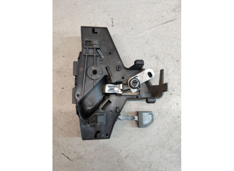 Ручка внутренняя передняя левая к Citroen C5, 2004г.