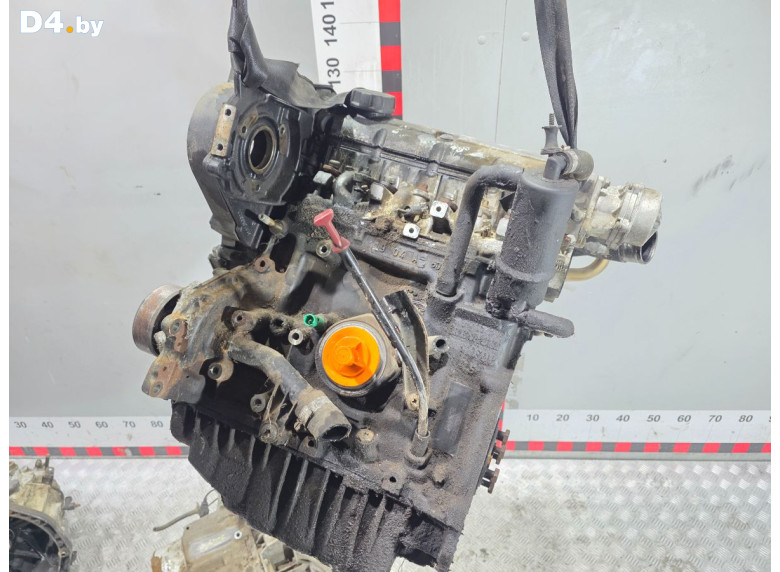 Двигатель к Volvo V40 1999 г.