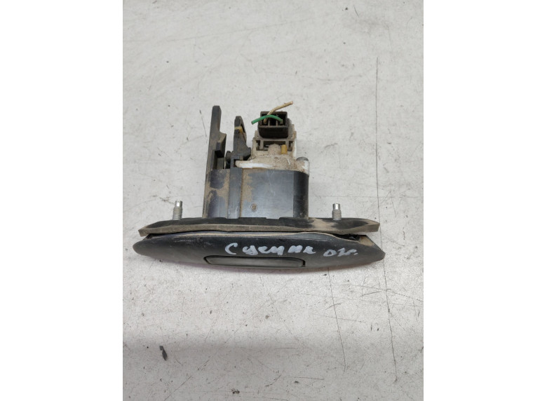 Кнопка открытия багажника к Renault Scenic, 2001г.