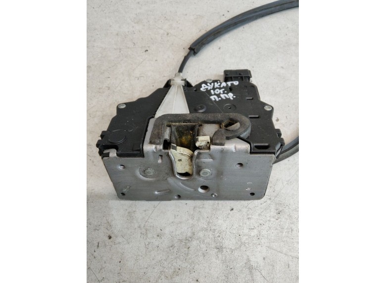 Замок двери передней правой к Замок двери передней правой к Citroen Jumper 2010 г. Boxer