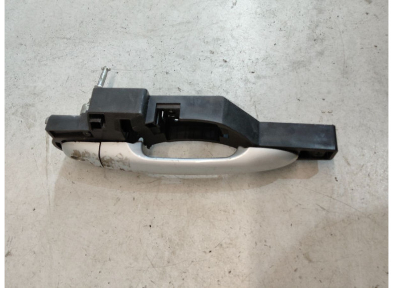 Ручка наружная передняя левая к Renault Kangoo, 2011г.