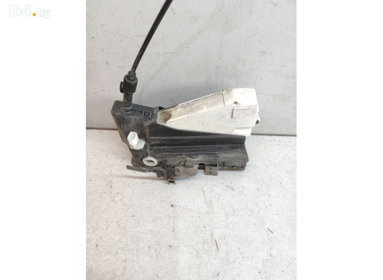 Замок двери передней правой к Seat Alhambra 2003 г.
