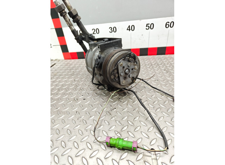 Компрессор кондиционера к Audi A6, 1995г.