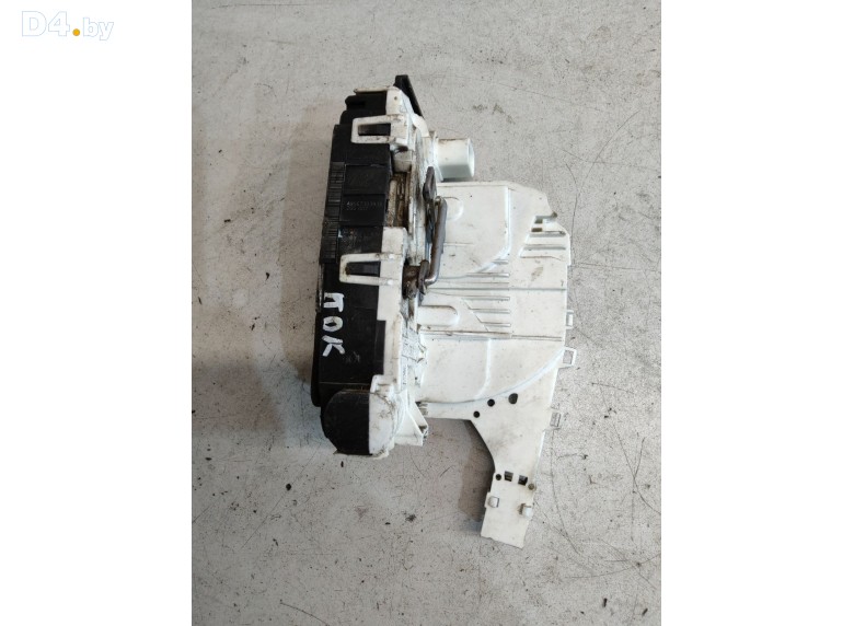 Замок двери сдвижной к Mercedes Sprinter 2008 г.