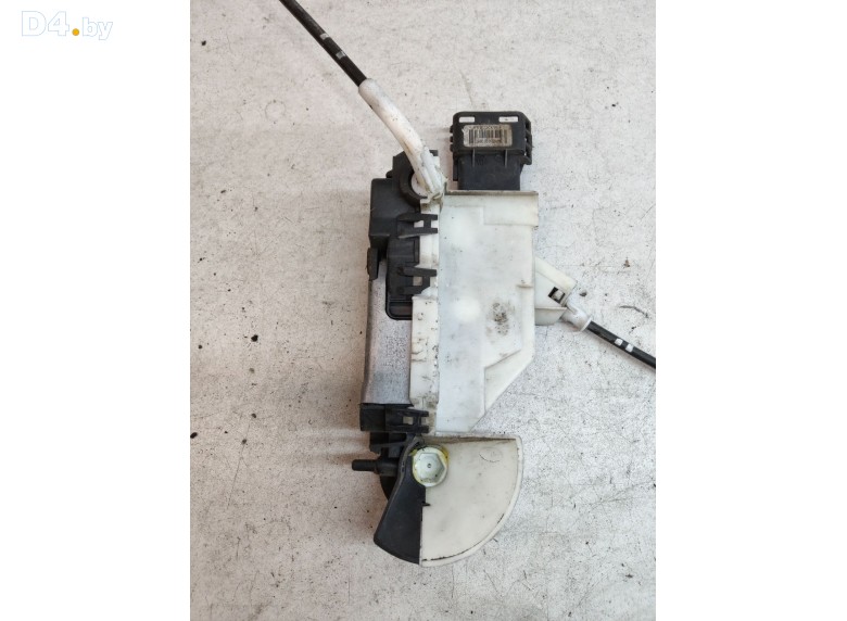 Замок двери передней левой к Citroen Jumpy 2016 г.