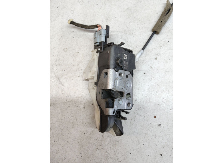 Замок двери сдвижной к Peugeot Partner, 2016г.