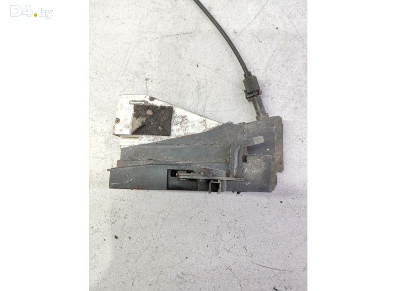 Замок двери задней левой к Volkswagen Sharan 2002 г.