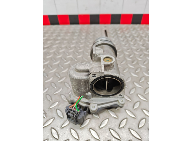 Заслонка дроссельная к Dacia Logan, 2010г.