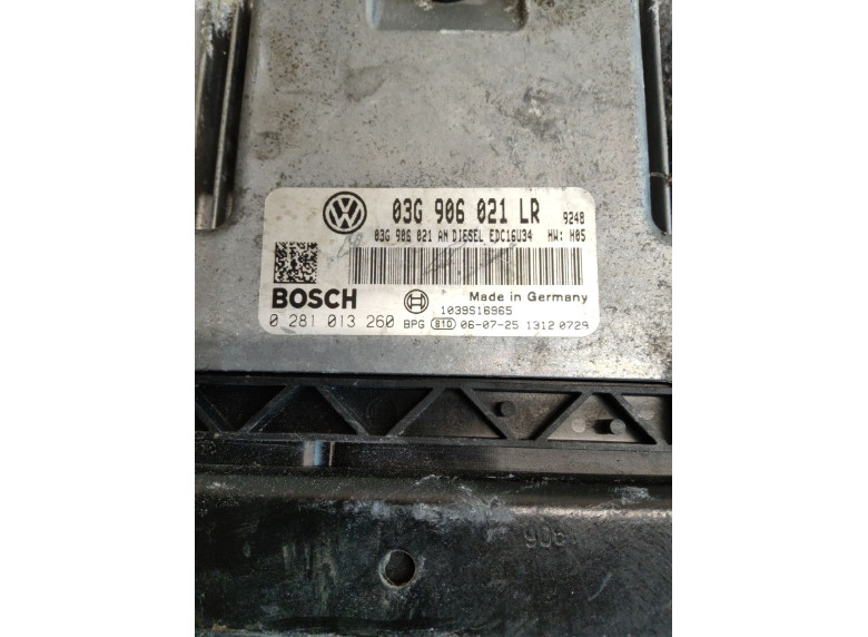 Блок управления двигателем к Volkswagen Passat, 2006г.