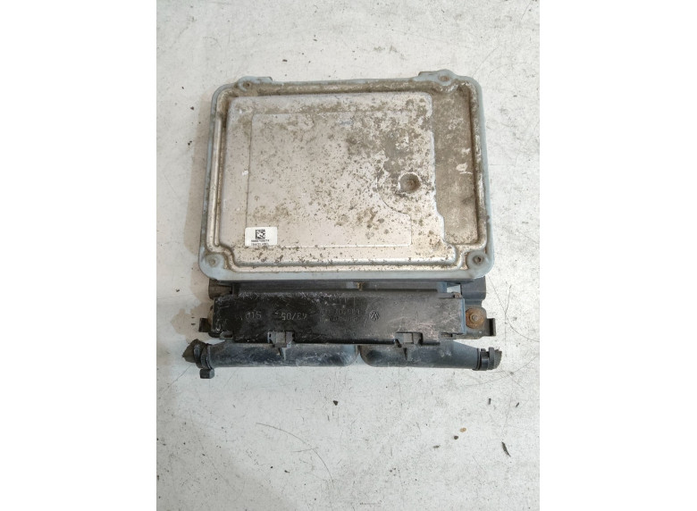 Блок управления двигателем к Volkswagen Passat, 2006г.