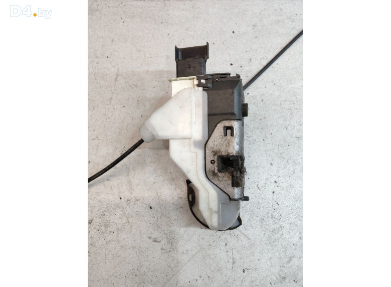 Замок двери передней левой к Peugeot 5008 2010 г.