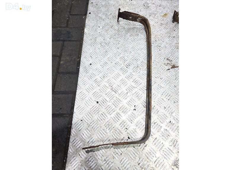 Крепление топливного бака к Ford Focus 2003 г.