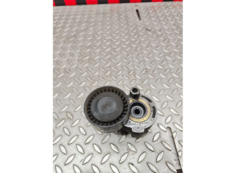 Натяжитель ремня генератора к Dacia Logan, 2010г.