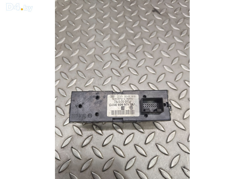 Блок управления стеклоподъемниками к Volkswagen Passat 2001 г.