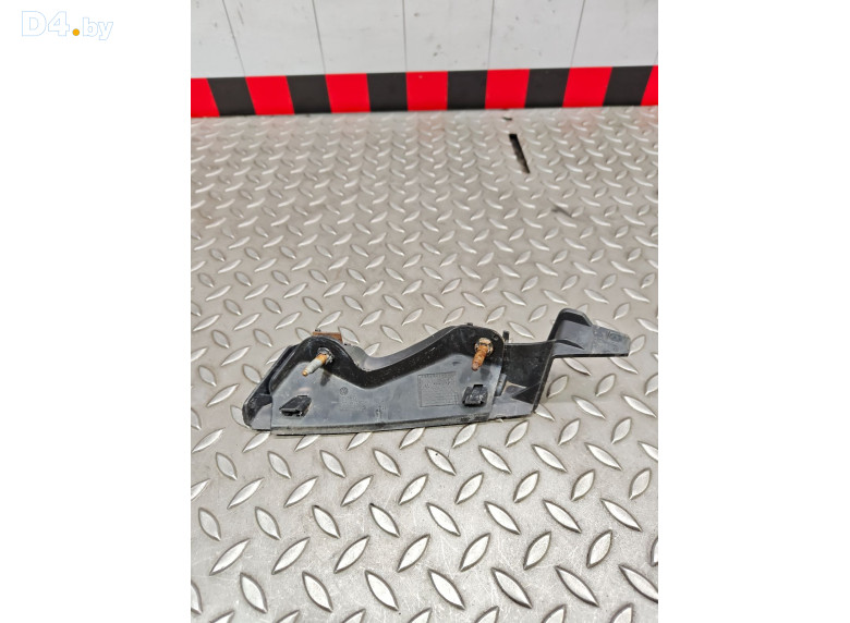 Кронштейн крепления бампера переднего к Volkswagen Passat 2007 г.