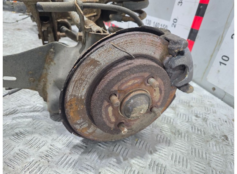 Ступица задняя левая к Ford Focus