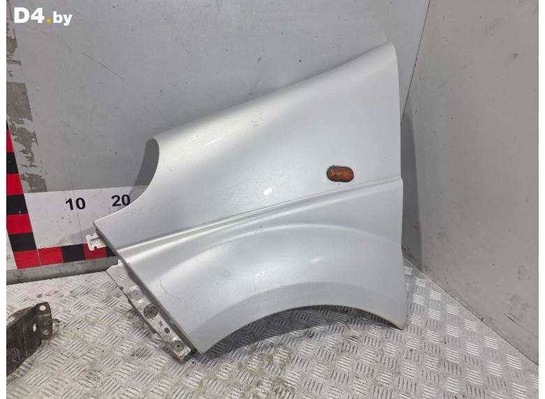 Крыло переднее левое к Renault Trafic 2004 г.