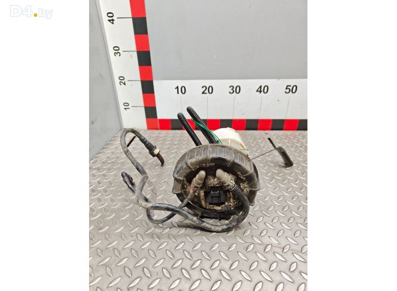 Колба в бак к Ford Focus 2001 г.