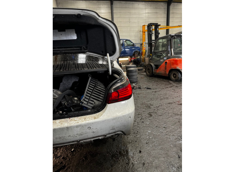 Фонарь задний (комплект) к BMW 5 E60/E61, 2008г.