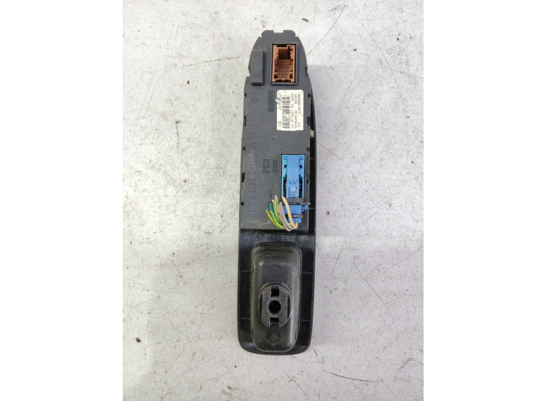 Блок управления стеклоподъемниками к Peugeot 607, 2007г.