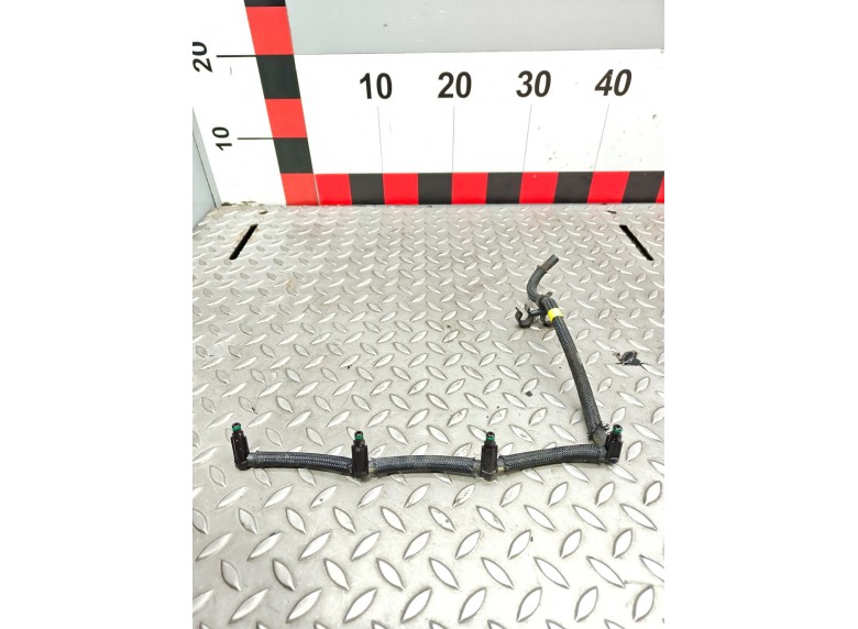 Трубка обратки форсунок к Трубка обратки форсунок к Peugeot Expert 2007 г. Expert