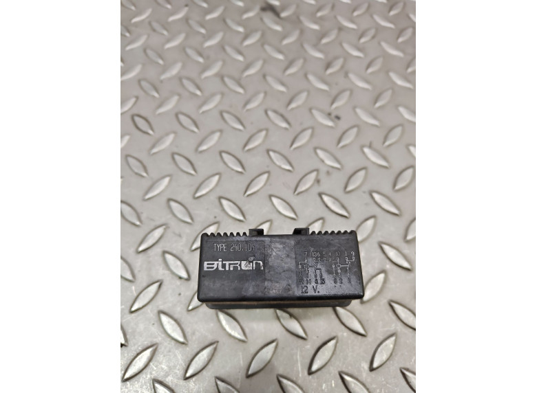 Реле бензонасоса к Citroen Xantia, 1999г.